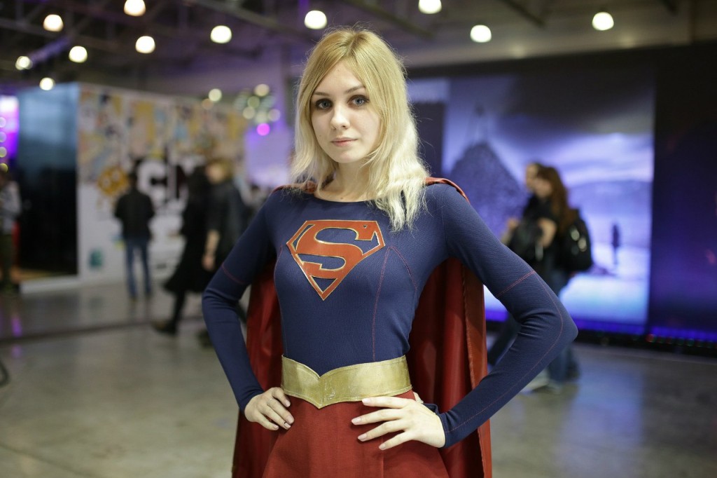 OC_RUSSIAN_COMICCON_SUPERGIRL